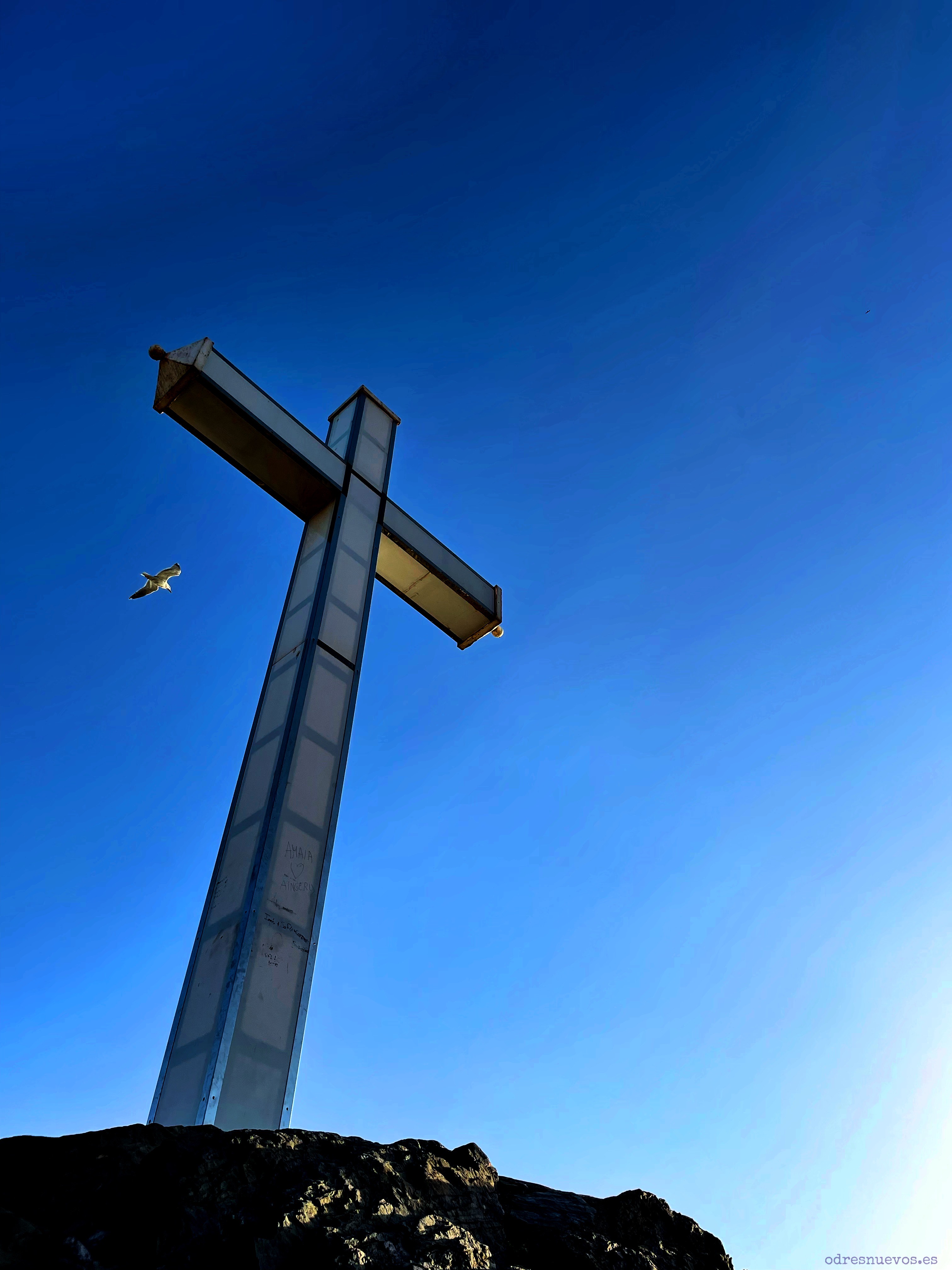 Odres Nuevos Silencio